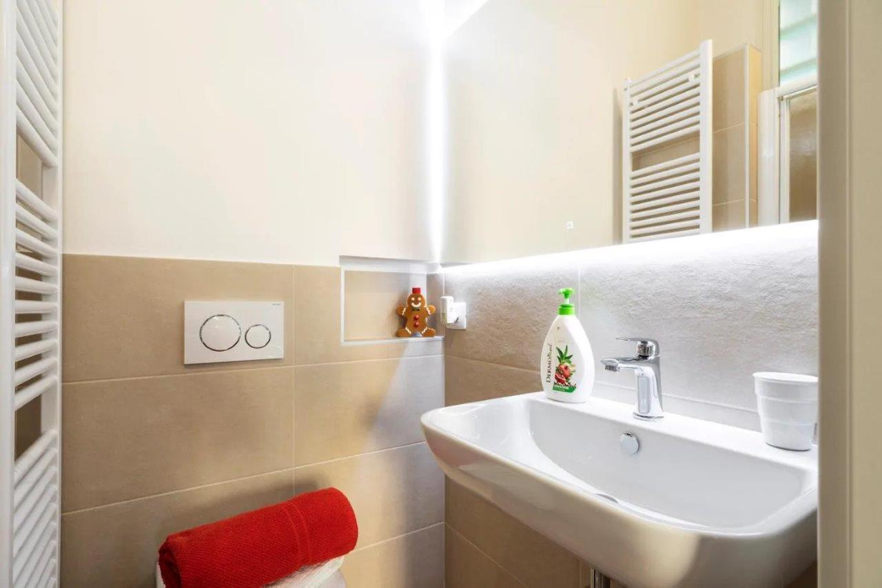 Sweet Funicolare Appartement Bergamo Buitenkant foto